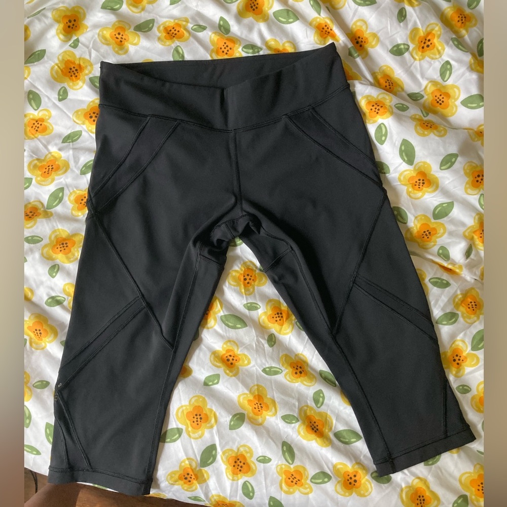 Lululemon Athletic Legging Capri/Cropped Black Size 8